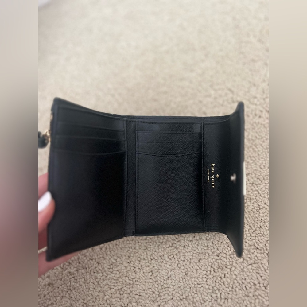 Kate Spade Wallet - Picture 3 of 5